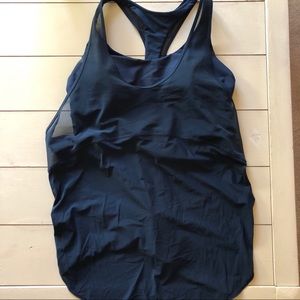 Lululemon 2 in 1 Tank size 8
